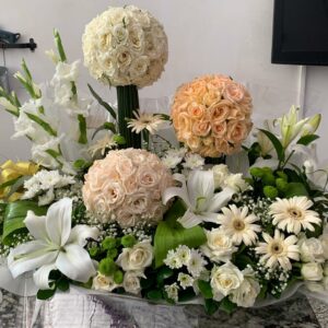 Bouquet main