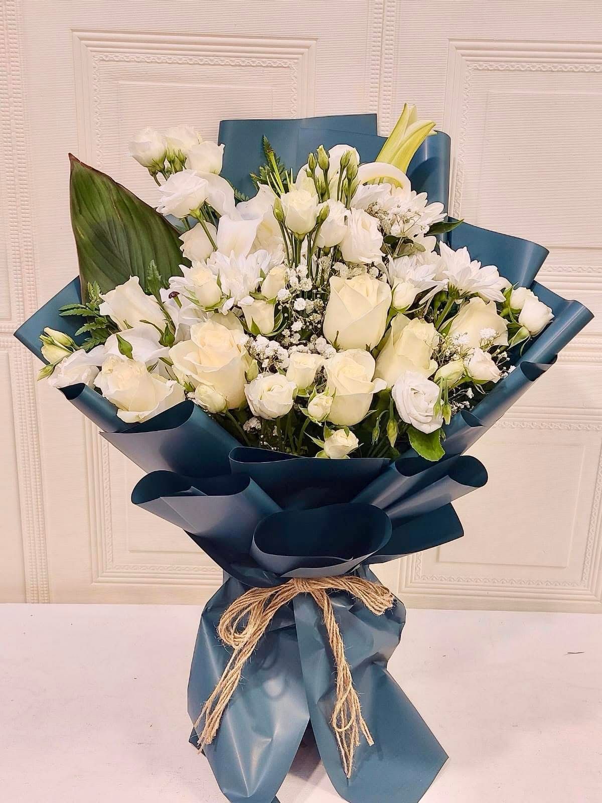 Bouquet main
